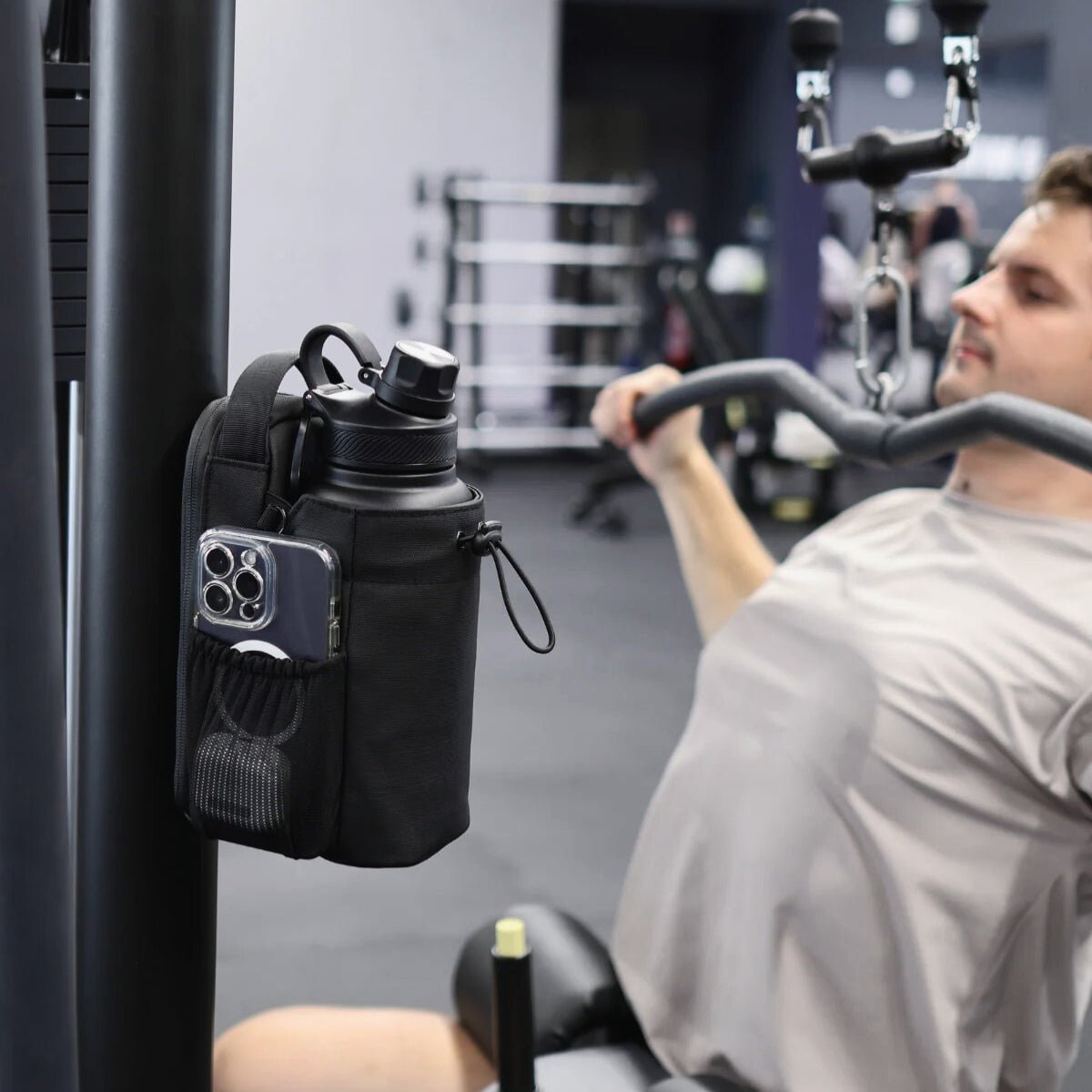 الحقيبة الرياضية المغناطيسية